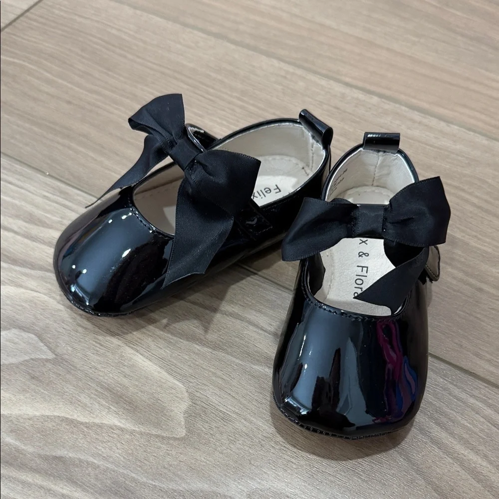 Elegant Black Kids Dress Shoes with Bow